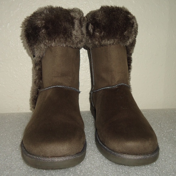 Airwalk Women's Brown Suede Faux Fur Lined Toggle Button Boots Winter Shoes 11 - Picture 2 of 13